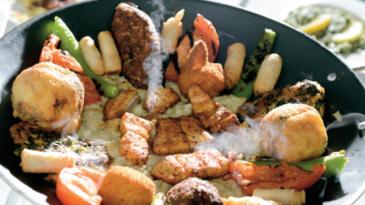 Boğaz'ın en hırçın ve yakışıklısı lüfer