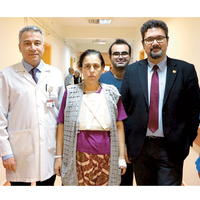 Tek ameliyatta altı kalp cerrahisi işlemi