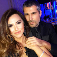 Dört gelinlik giyecek