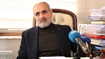 Cumhurbaşkanı Başdanışmanı Topçu: Arvasi'nin tespitleri bugün için de geçerli