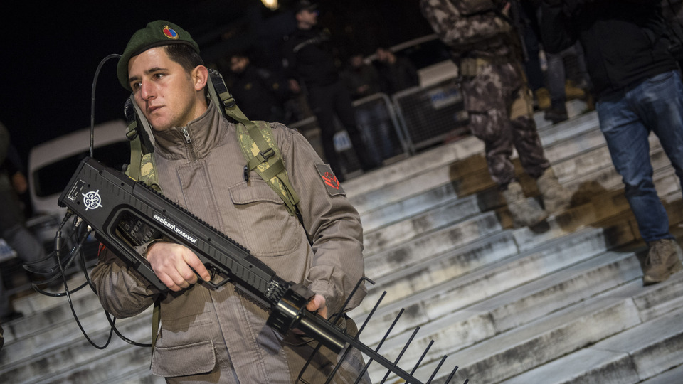 Aselsan üretti! İlk kez Taksim'de kullanıldı