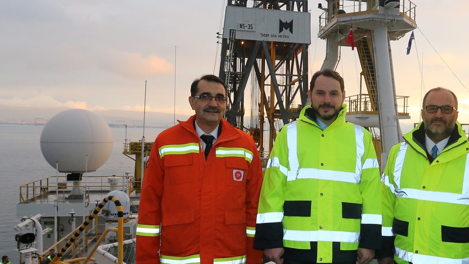 Türkiye'nin ilk sondaj gemisi göreve hazır