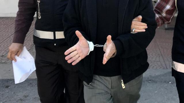 Yunanistan'a kaçarken yakalanan FETÖ şüphelisi profesör tutuklandı