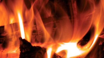 Anne ve oğlu sobadan zehirlenerek öldü