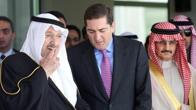 Prens'in babası açlık grevinde!