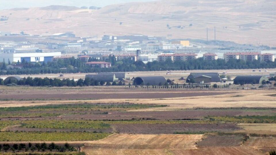 15 Temmuz'da Akıncı Üssü ile 7. Ana Jet Üssü arasında 14 görüşme yapılmış