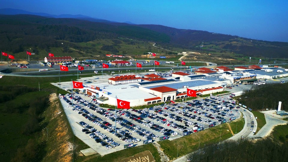 Türkiye'nin en büyük otoyol tesisi satıldı