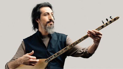 Solo albüm çıkardı