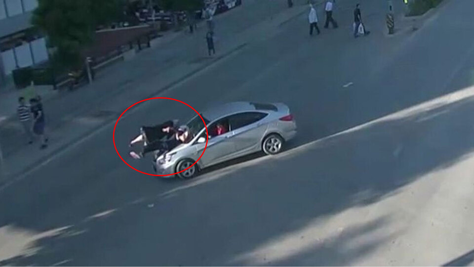 Büyük hata! Otomobil aldı götürdü