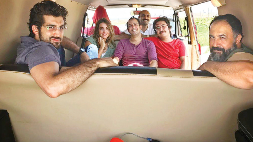 Mermer Ailesi afişe oldu!