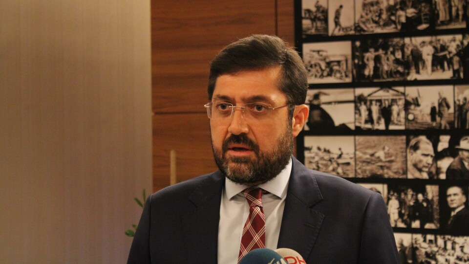 Beşiktaş Belediye Başkanı Murat Hazinedar görevden uzaklaştırıldı
