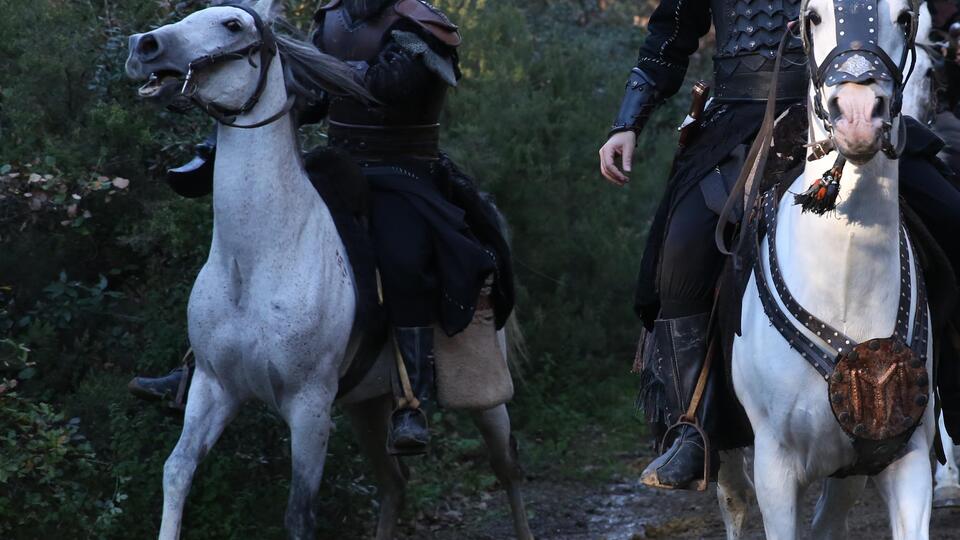 Diriliş Ertuğrul'da ortalık karışıyor!