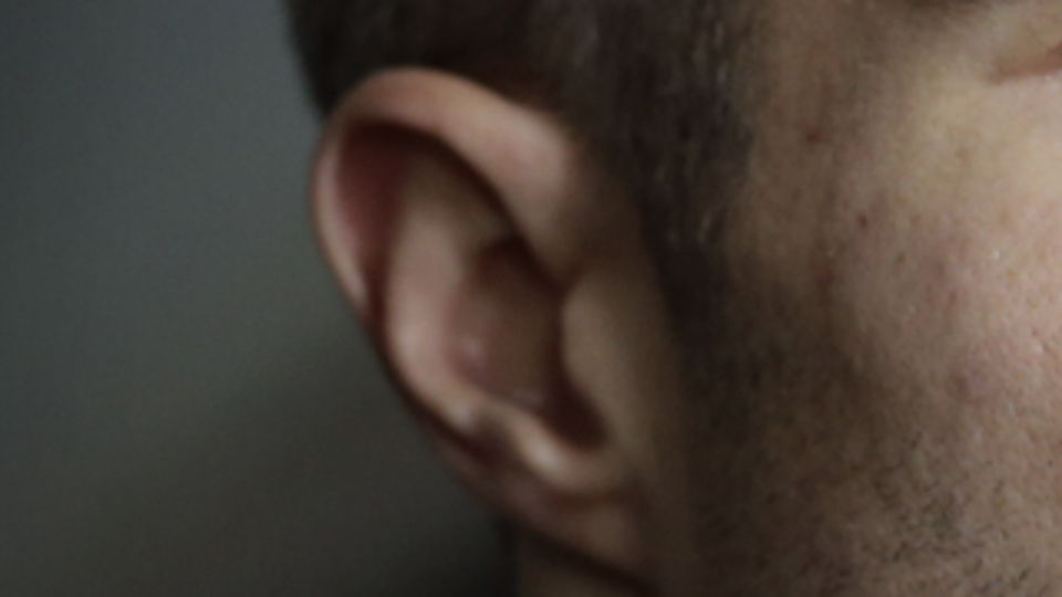 Van Persie gitti gidiyor!