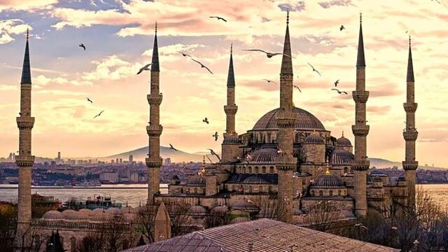 En güzel resimli cuma mesajları 2018!