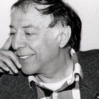 Ünlü sanatçı o hikayeyi anlattı: "Münir abi, sen öl, bak ne biçim kalabalık olacak cenazen"