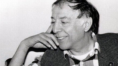 Ünlü sanatçı o hikayeyi anlattı: "Münir abi, sen öl, bak ne biçim kalabalık olacak cenazen"