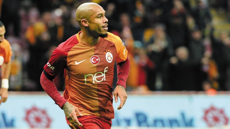 De Jong imzayı attı!