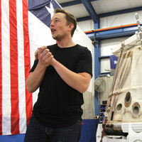 Trump'ı ikna etti, uzay rotası sil baştan çizildi