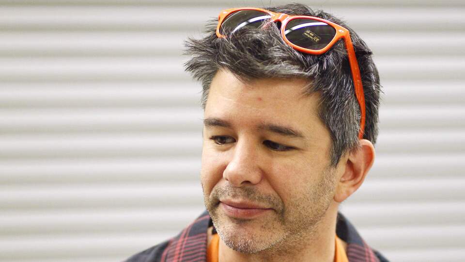 Önce istifa etti, şimdi hisselerini satıyor