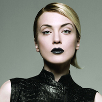 Güzel oyuncu sapığını ihbar etti!