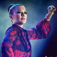 Hediye ettiği 7 bin TL'lik çizmeyi geri istedi!