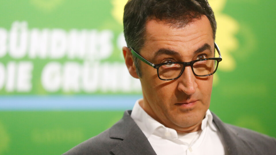 Cem Özdemir Yeşiller'deki desteğini kaybetti