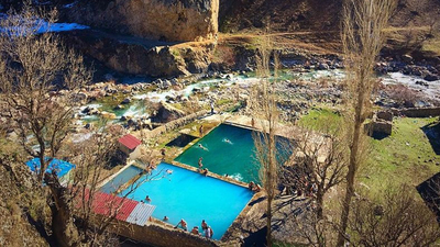 Sıfırın altında kaplıca keyfi!