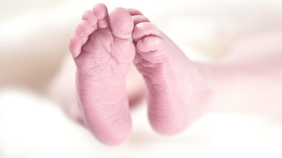 'Sezaryenle doğan bebek hayata 1-0 yenik başlıyor! İşte sebebi...