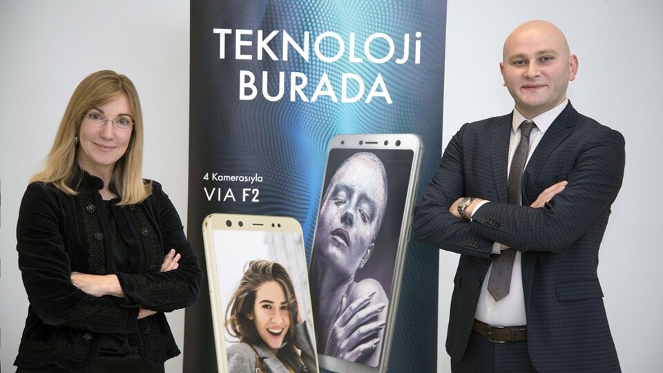 Dört kameralı akıllı telefon!