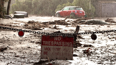 California'da sel ve toprak kayması: 17 kişi hayatını kaybetti