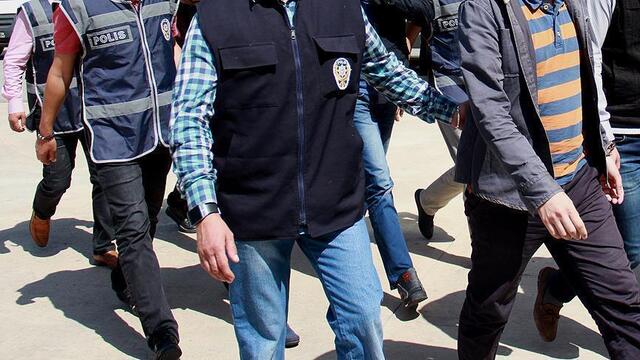Balıkesir'de terör örgütü El Nusra'ya operasyon: Gözaltılar var..