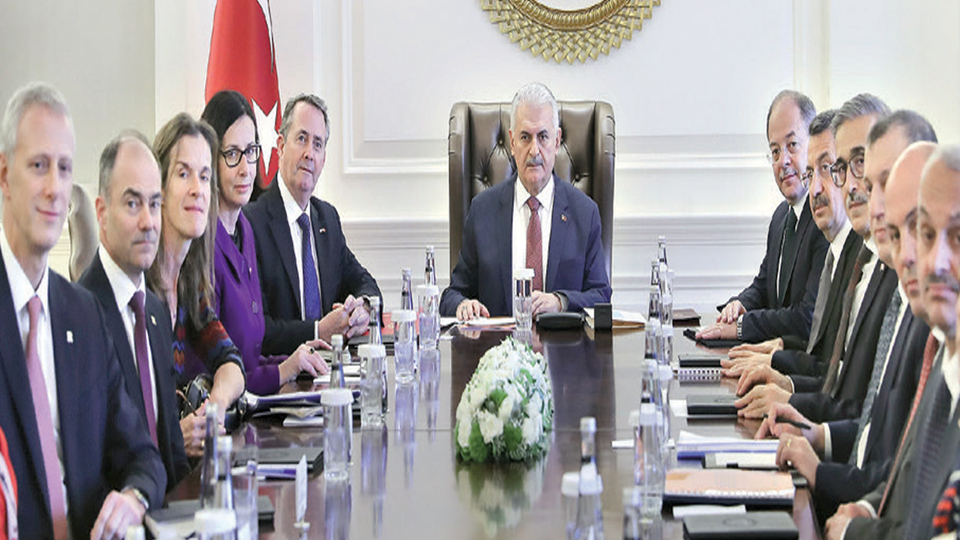 Rolls Royce ile milli muharip uçağı görüştü