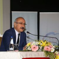 ‘Turizmde ‘her şey dahil’den çıkmak gerek’