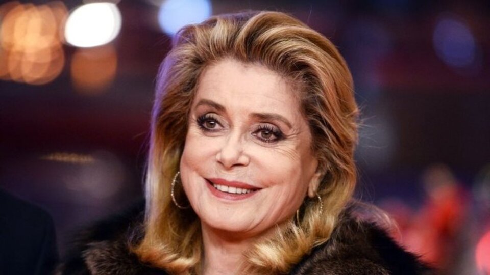 Catherine Deneuve, tepki çeken mektubun ardından cinsel taciz mağdurlarından özür diledi