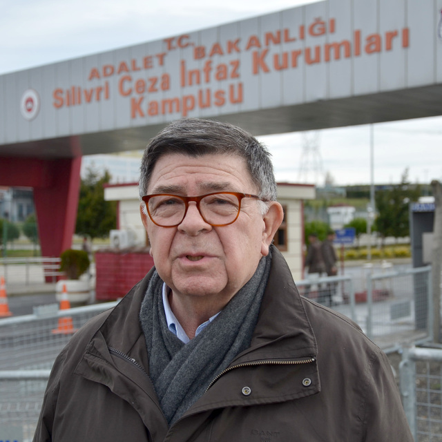 Şahin Alpay'ın tahliye talebine ret