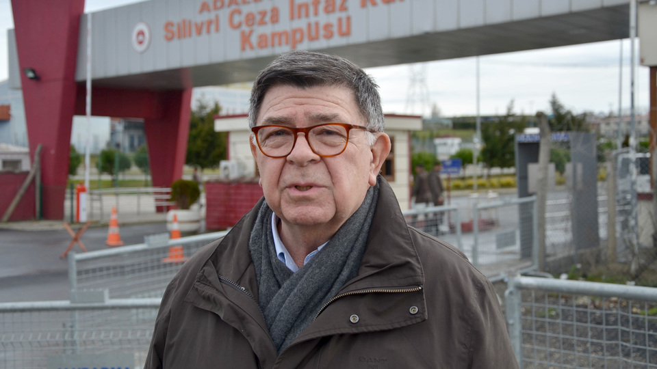 Şahin Alpay'ın tahliye talebine ret