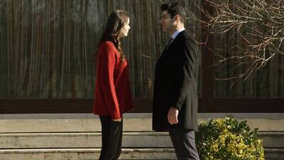 Kenan, Nalan'ın İsviçre'ye İlhami ile gidecek olmasından dolayı yıkılmıştır!