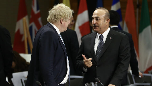 Kanada'da Çavuşoğlu-Tillerson görüşmesi