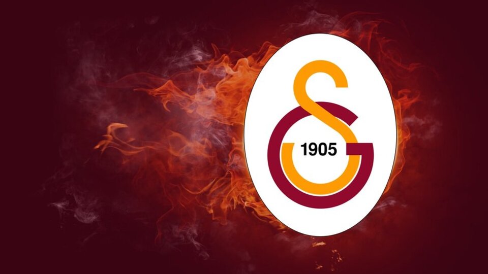 Galatasaray 3 ismi KAP'a bildirdi!
