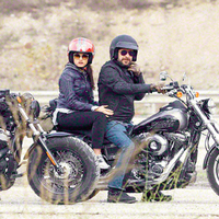 ‘Kaybedenler’ motosiklette