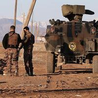 Hakkari'de bomba yüklü araç bulundu
