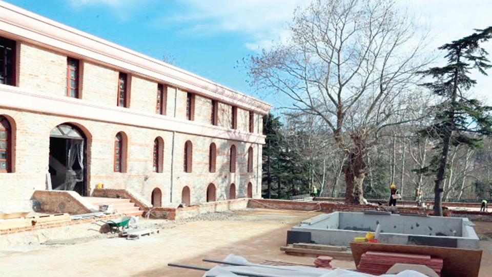 Tarihi kışla için flaş karar!