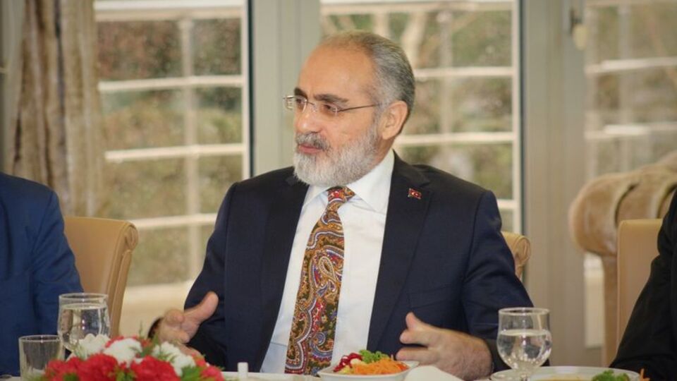 Yalçın Topçu: Ayrılık fırkasına değil birlik hırkasına ihtiyacımız var