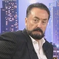 Adnan Oktar 444 kez şikayet edildi