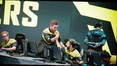 Space Soldiers Boston'u salladı!