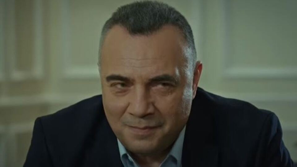 Eşkıya Dünyaya Hükümdar Olmaz'da Ömer ölüyor mu?