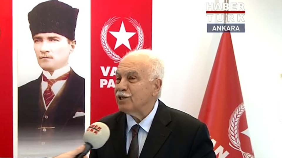 Perinçek, Cumhurbaşkanı adaylığını bu sloganla duyurdu