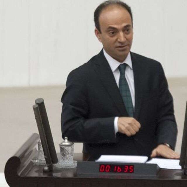 Gözaltına alınan HDP'li Osman Baydemir'in ifadesi alındı