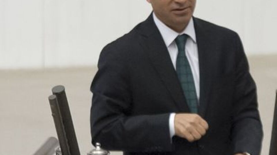 Gözaltına alınan HDP'li Osman Baydemir'in ifadesi alındı