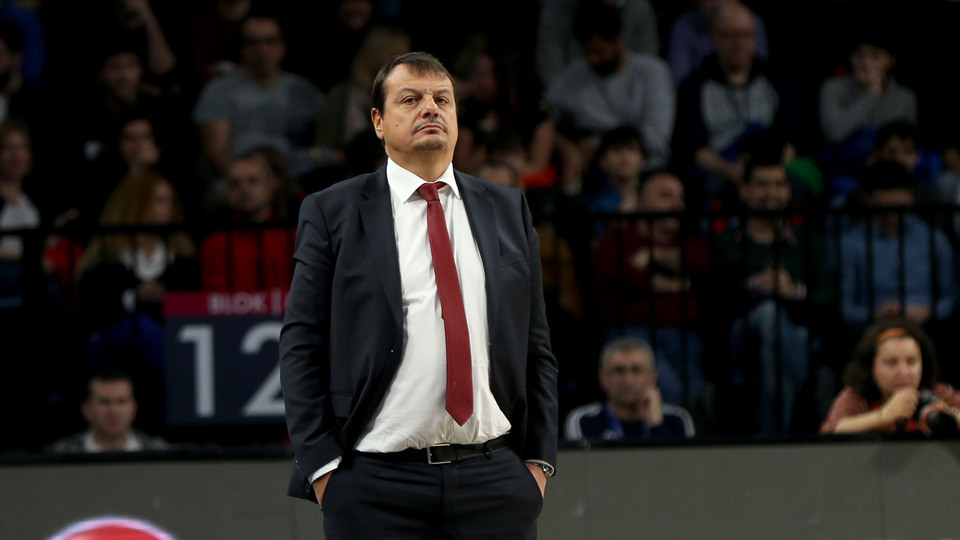 Ergin Ataman'dan Fenerbahçe'ye sert sözler!